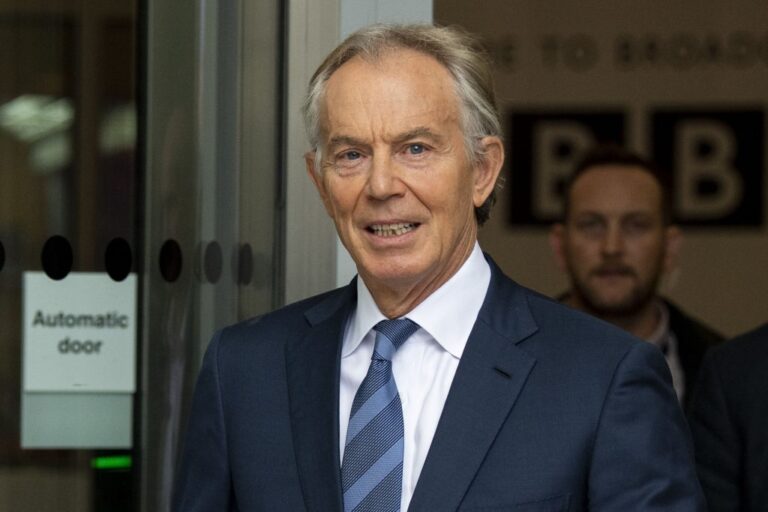US backs plan for Tony Blair to head transitional Gaza authority