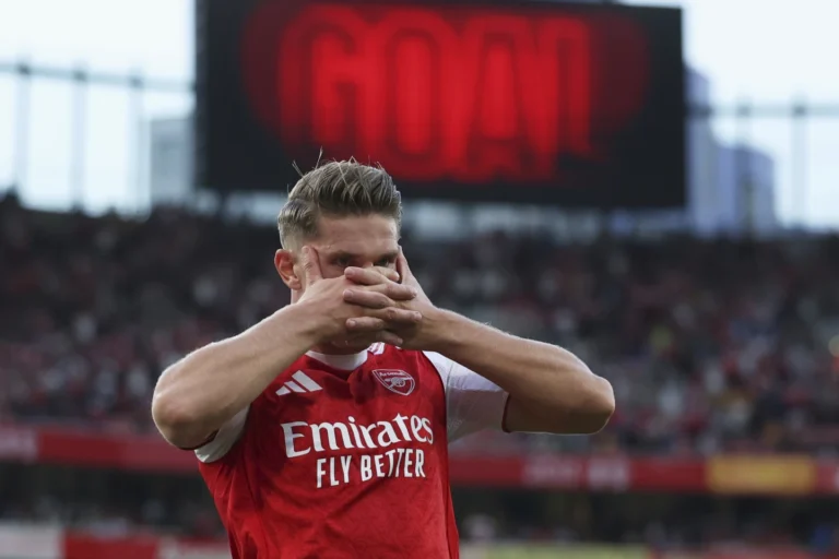 Postecoglou’s Forest loses 3-0 at Arsenal and Woltemade scores winner on Newcastle debut
