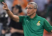 Spurs Legend Chris Hughton Among 300 Applicants for Warriors Coaching Job