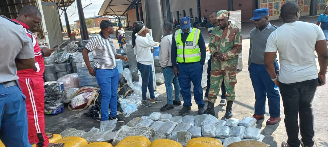 Security Team Intercepts Drugs Contraband at Beitbridge Border Post