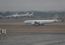 More than 150 Palestinians were held on a plane for around 12 hours in South Africa