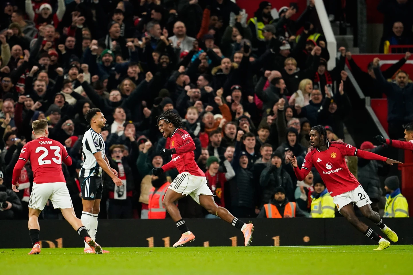 Dorgu Nets First United Goal as Manchester United Edge Newcastle at Old Trafford