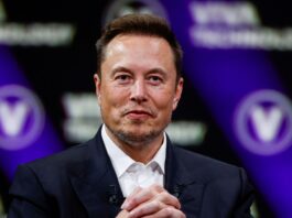 Elon Musk becomes first person ever worth over $800 billion