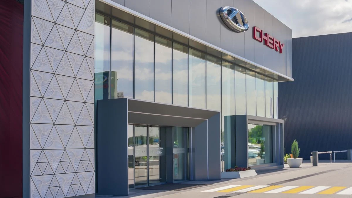 Chinese car brand buying massive factory in South Africa