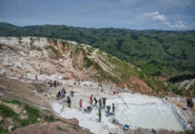 Mine collapses in eastern Congo, leaving at least 200 dead