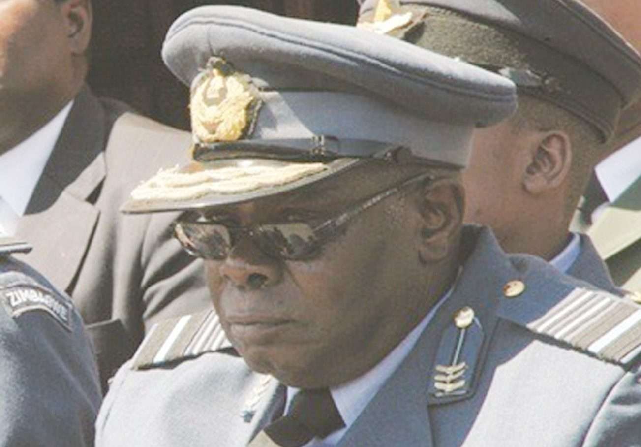 Zimbabwean Military Generals Urge Referendum on Proposed Constitutional Amendment