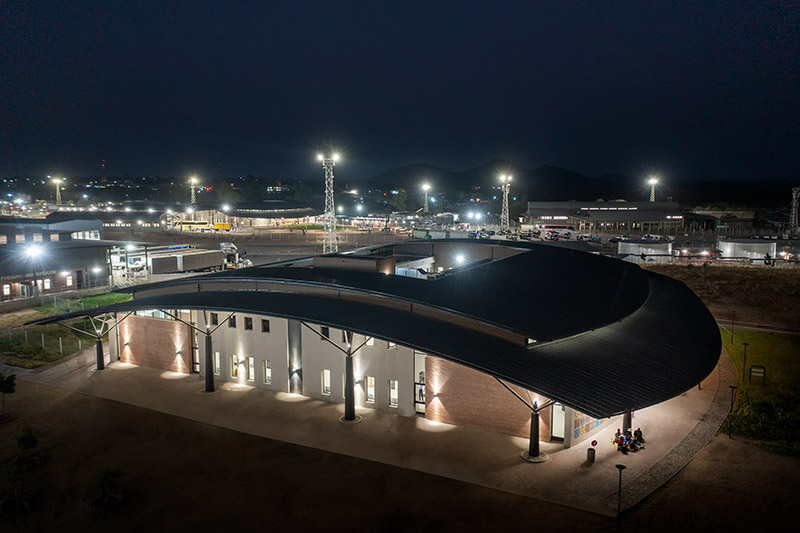Beitbridge travellers stranded for hours as ZIMRA tightens rebate enforcement Beitbridge travellers stranded for hours as ZIMRA tightens rebate enforcement