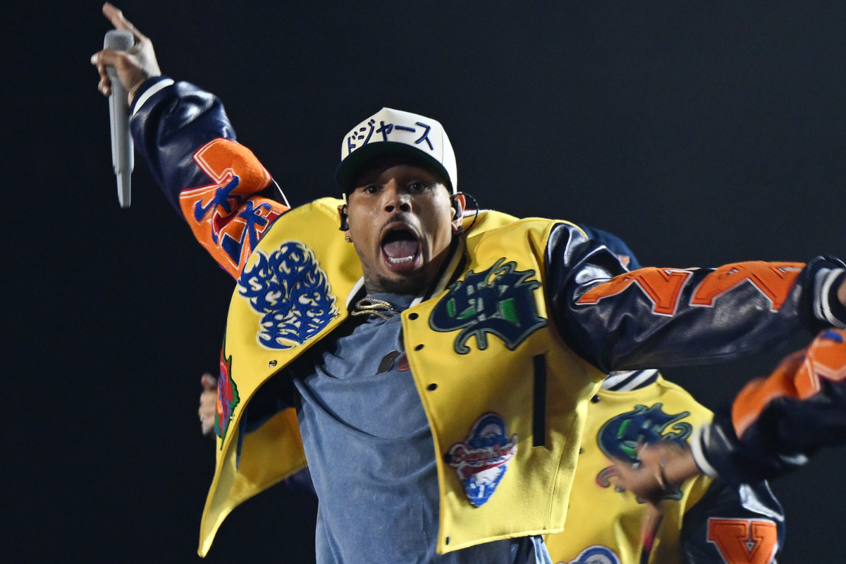 Boycott Calls Erupt as Chris Brown and Usher Tour Faces Backlash Despite Strong Demand - The Zimbabwe Mail Boycott Calls Erupt as Chris Brown and Usher Tour Faces Backlash Despite Strong Demand