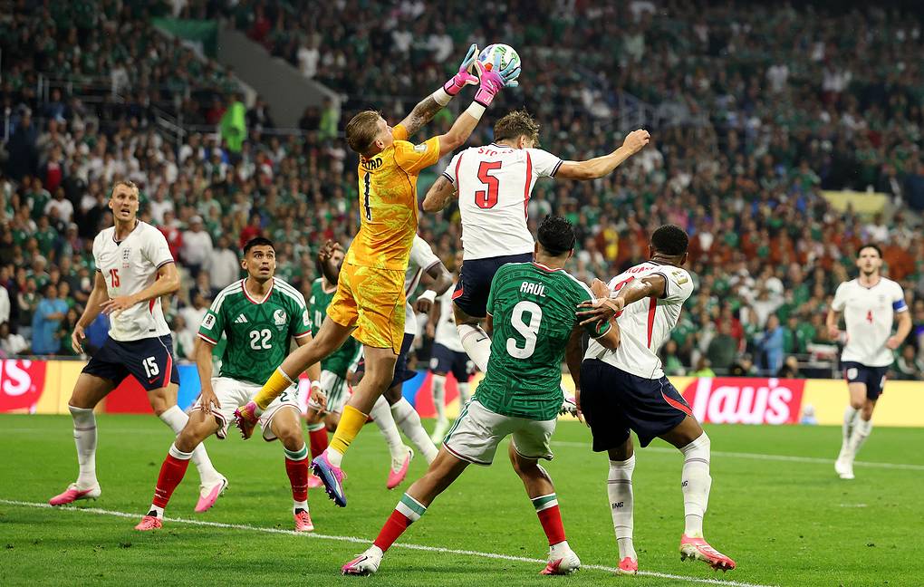 England beat Mexico to reach World Cup quarterfinals