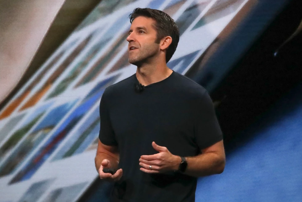 Apple’s Ternus era begins as Cook hands over after 15 years Apple’s Ternus era begins as Cook hands over after 15 years