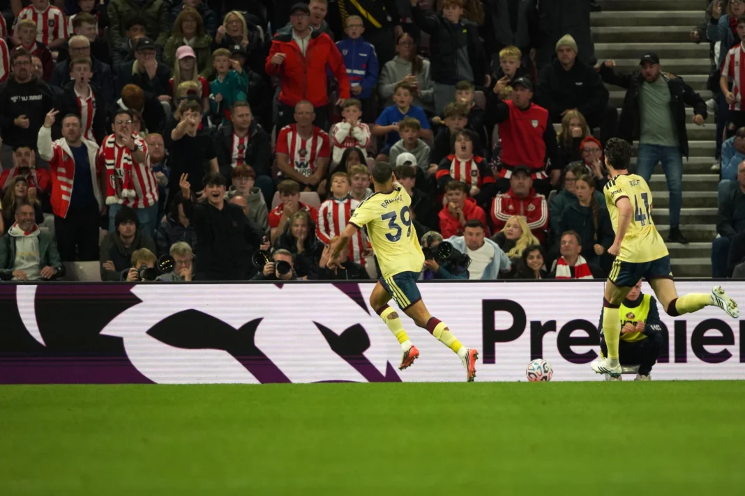Arsenal seize early Premier League advantage as Liverpool and Chelsea falter Arsenal seize early Premier League advantage as Liverpool and Chelsea falter