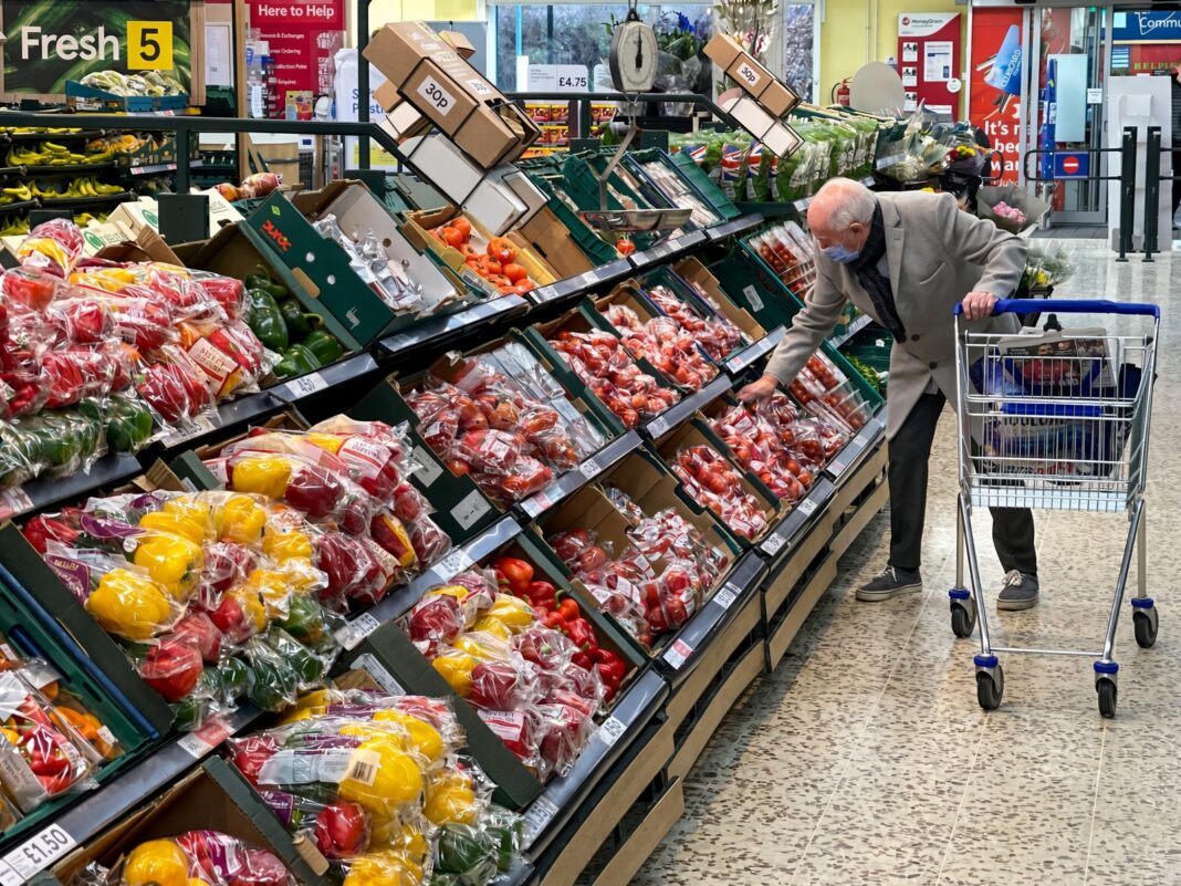UK Fresh Produce Buyers Turn to Zimbabwe as Horticulture Export Push Gathers Pace UK Fresh Produce Buyers Turn to Zimbabwe as Horticulture Export Push Gathers Pace