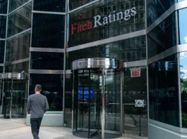 Fitch Warns South Africa’s Debt Could Rise Again Despite Budget Progress