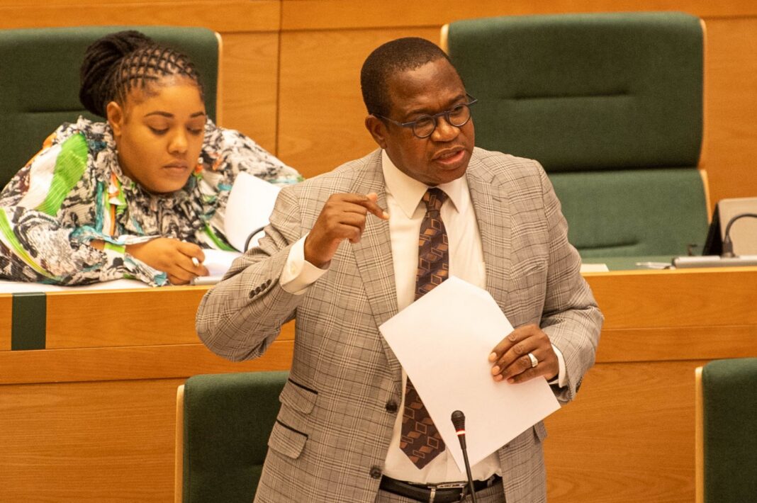 Zimbabwe Targets 3.5% Growth in 2027 as Treasury Tightens Budget Zimbabwe Targets 3.5% Growth in 2027 as Treasury Tightens Budget